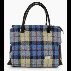 Mucros Weavers Purse